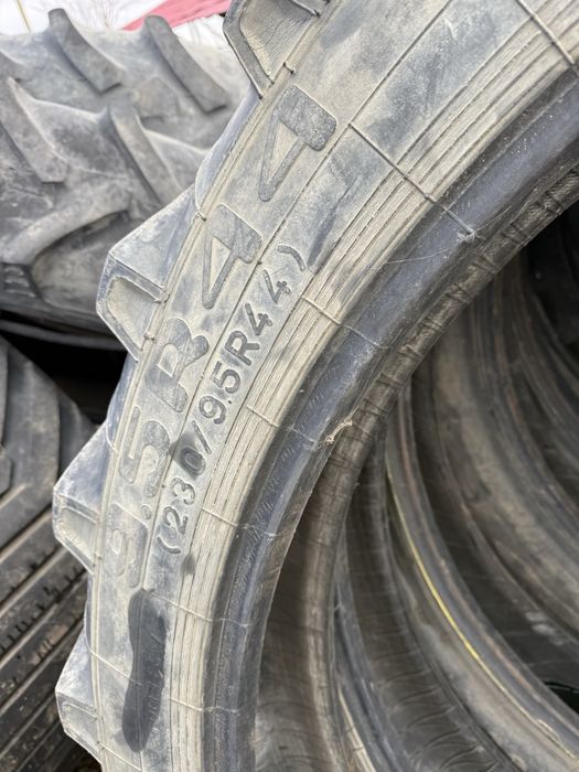 230/95r44 narrow