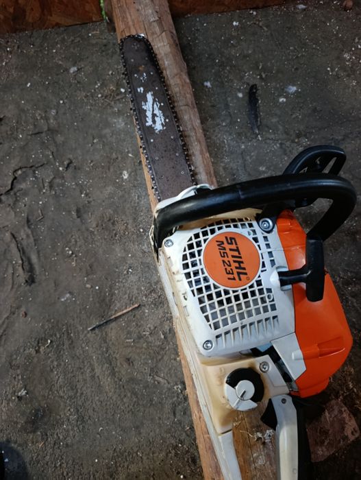 Vând Urgent drujba Stihl ms 231c