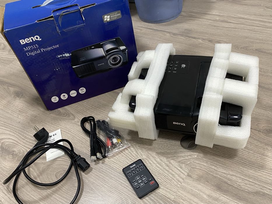 Проектор BenQ бу