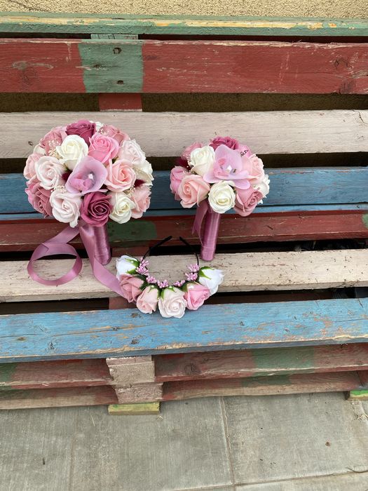 Buchete mireasa, nasa, lumanari cununie, cocarde, bratari