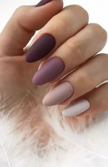 Aplicare gel &Manichiura semi Pedichiura semi