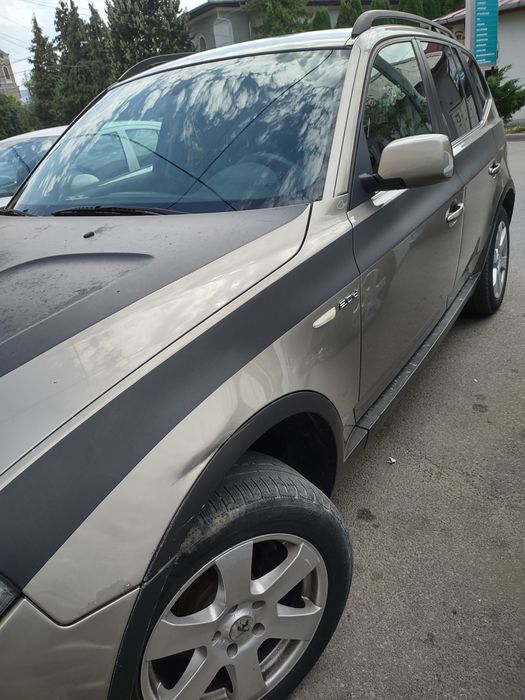 Vând BMW X3, an 2007