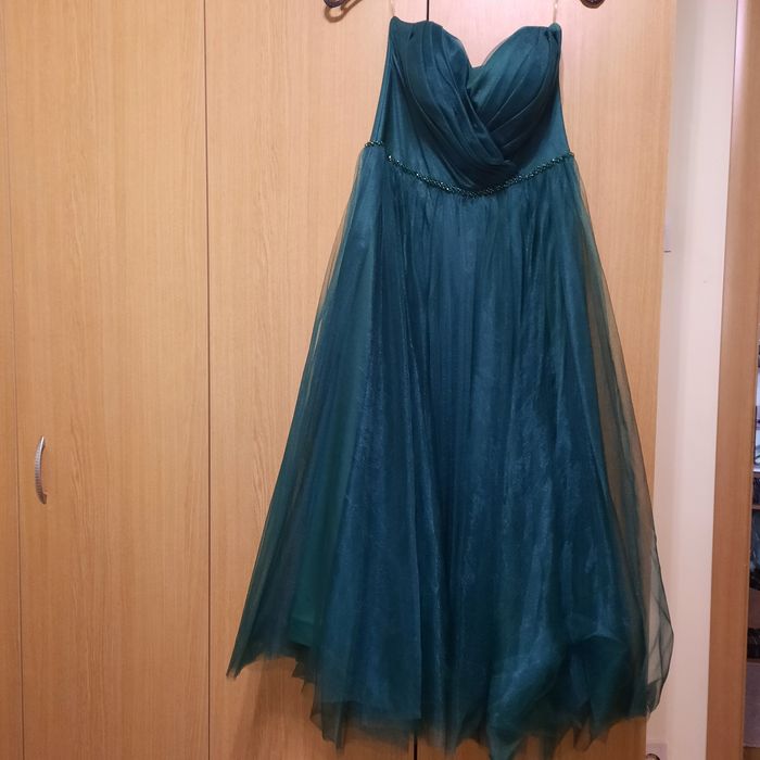 Vand rochiță verde eleganta - Noua