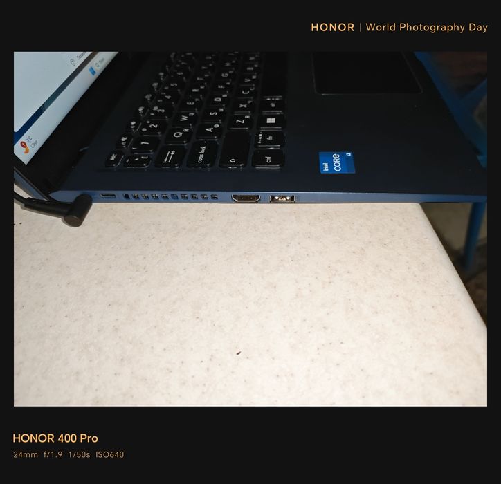 Ноутбук почти новый