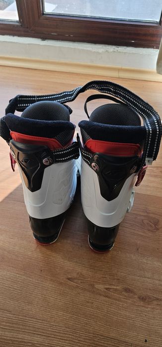 Ски обувки Salomon затоплящи и Nordica Transfire R3