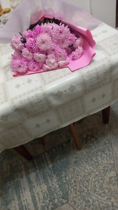 Продам букет цветов свежие
