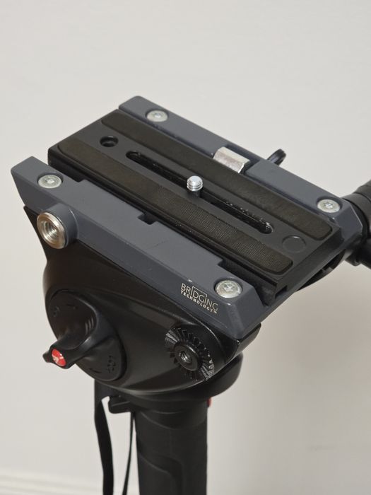Monopod Manfrotto MVMXPRO500 Monopied Profesional cu Cap Video fluid