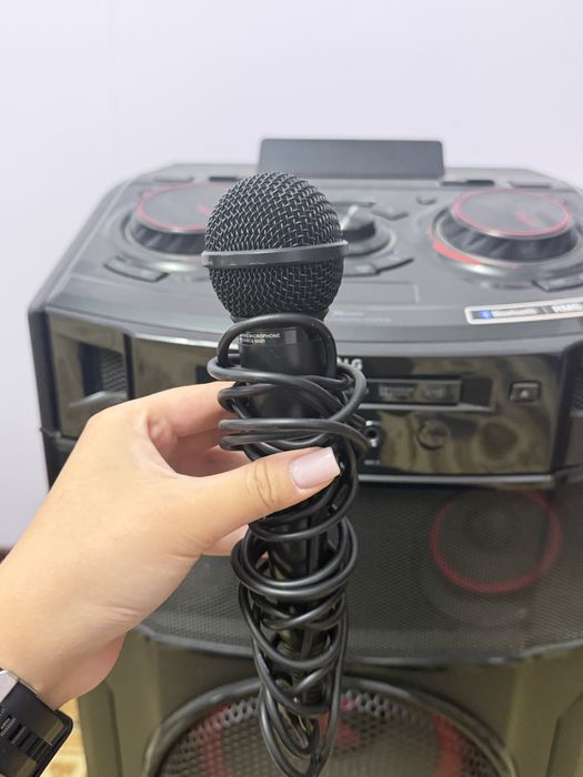 Колонка/караоке LG XBOOM OM7550