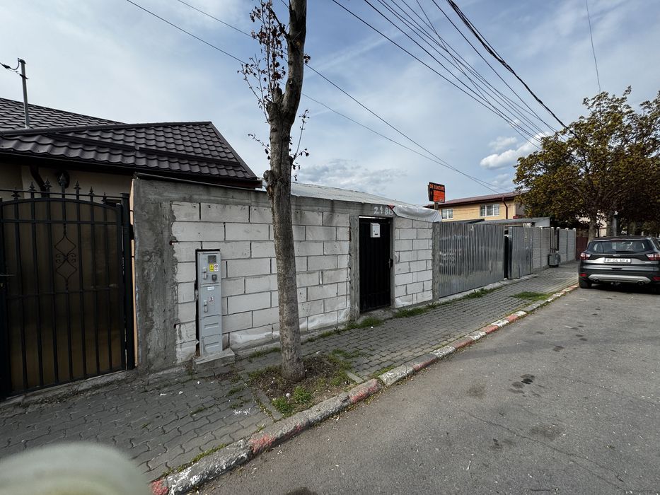 Teren 120 mp + casă veche de renovat / demolat – Voluntari, str. Anton Pann