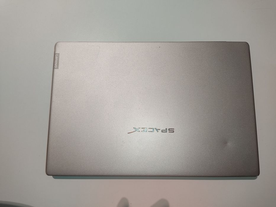 Lenovo IdeaPad 330S