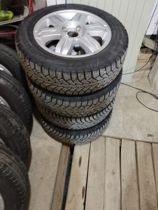 Зимние колеса на ларгус