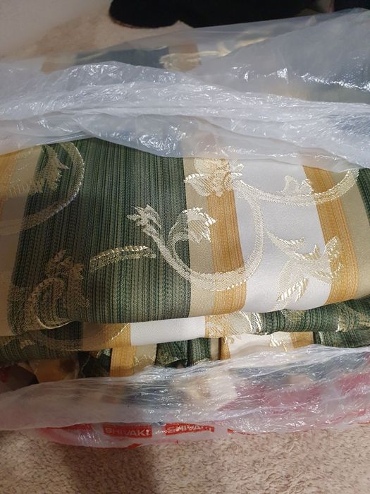 Продам шторы с ламбрикеном Турция