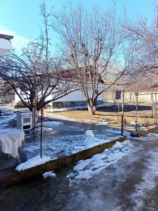 12 сотихли ховли жой сотилади