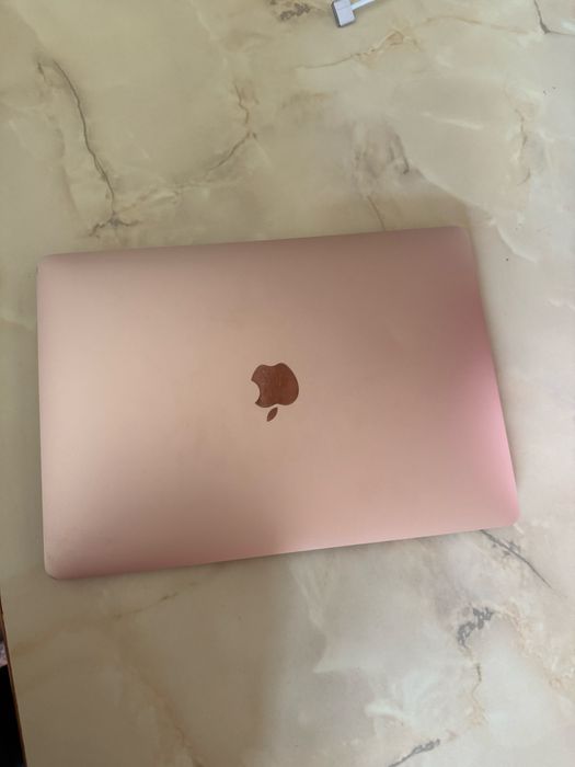 Macbook air M1 2020