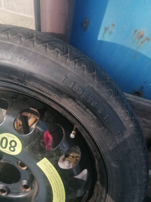 Резервна гума патерица