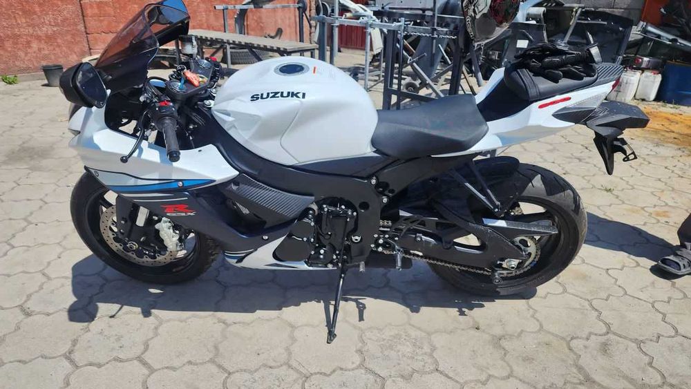 Мотоцикл Suzuki GSX-R 600