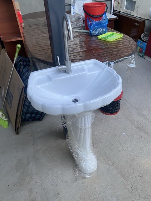 Раковина в хорошем состоянии