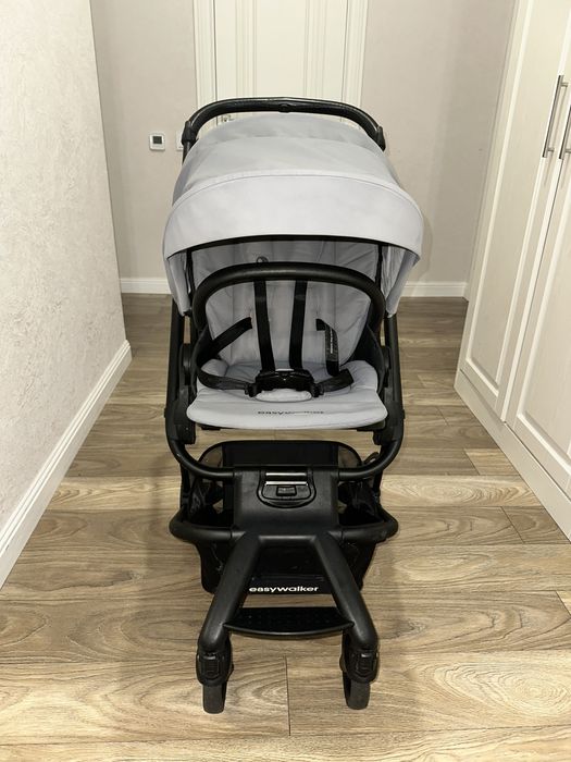 Easywalker Charley прогулочкая коляска