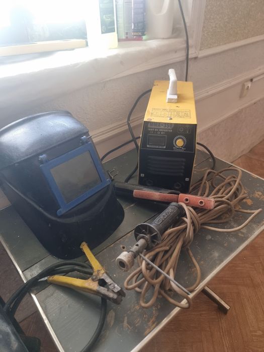 продам сварочный аппарат инвектор
