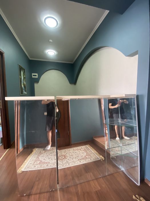 Зеркало угловное  для ванной