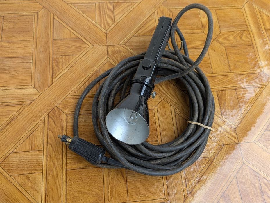 Продам автомобильную переноску СССР