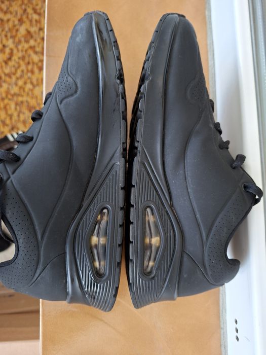 Мъжки кожени маратонки Schecers