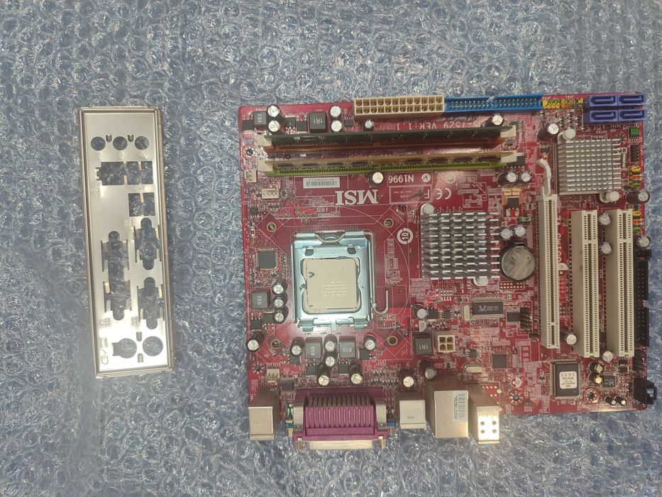 Матерская плата MSI n1996