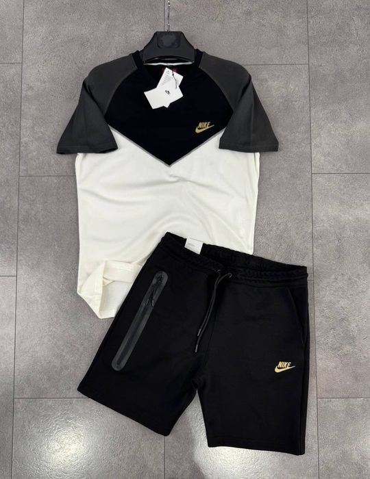 Мъжки Екипи Nike