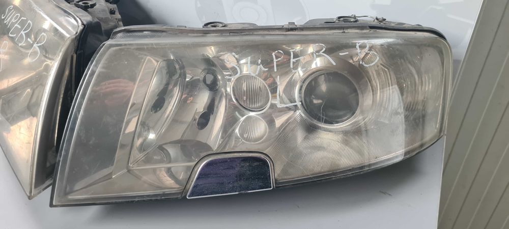 Фарове Skoda Superb 2006г.