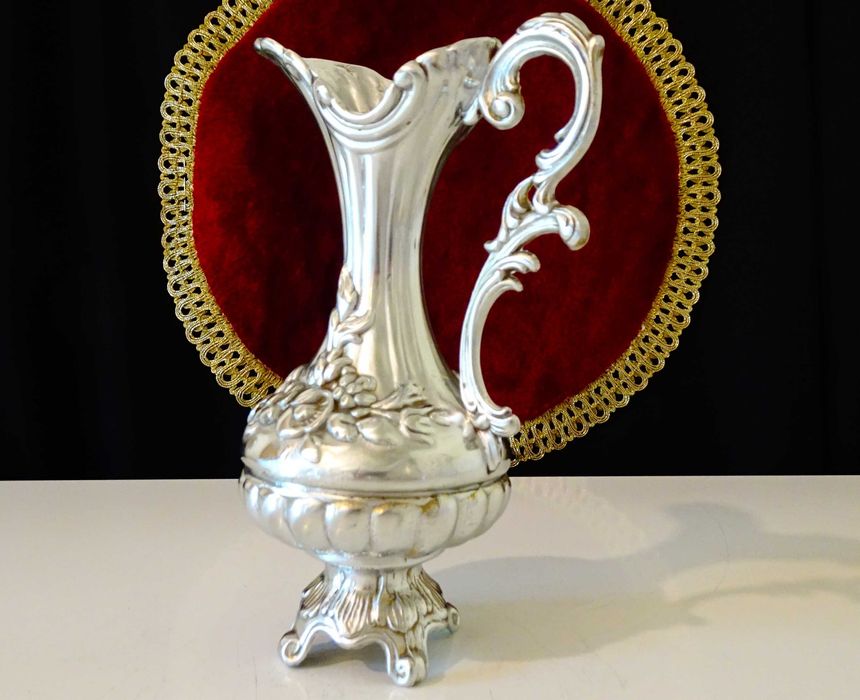 Италианска релефна кана от калай,барок