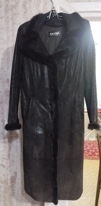 Пальто демисезонное