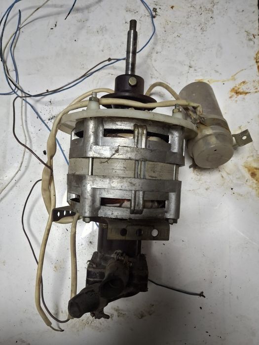 Электродвигатель от стиральной машины