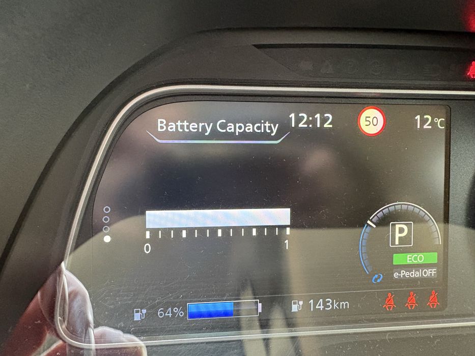 Schimb sau vand Nissan Leaf 40 kwh N-Connecta