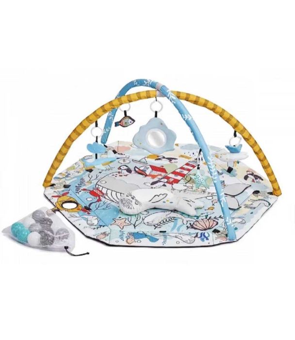 Активна гимнастика за вашето бебе. В много добро състояние.