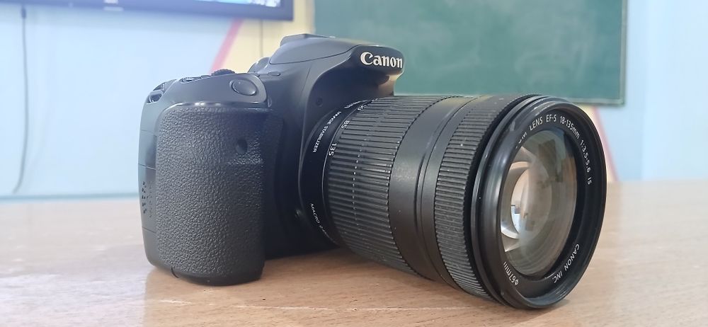 Canon 60D ideal holatda