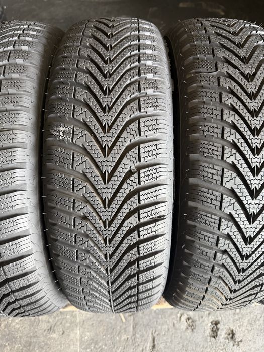 4 anvelope iarna 165/60/15 Vredestein 8 mm!