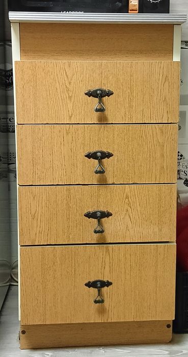 Продам кухонные шкафы