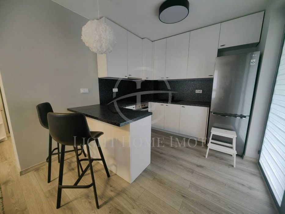 Продава се Едностаен апартамент в Пловдив, Христо Смирненски - 63 кв.м за 2018 €/кв.м - Снимка #1