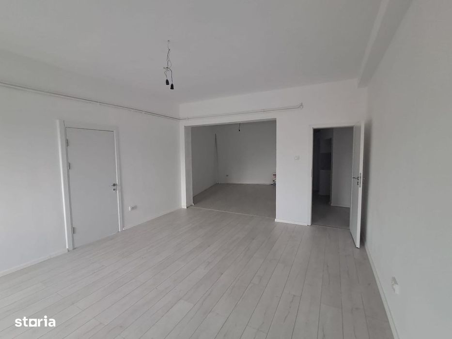 INCHIRIEM ap 5 cam, 125 mp, Calea Mosilor (Vechi) cu Bdul Hristo Botev