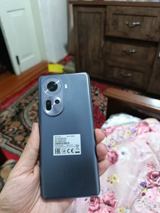 Oppo Reno 11    12 256GB
