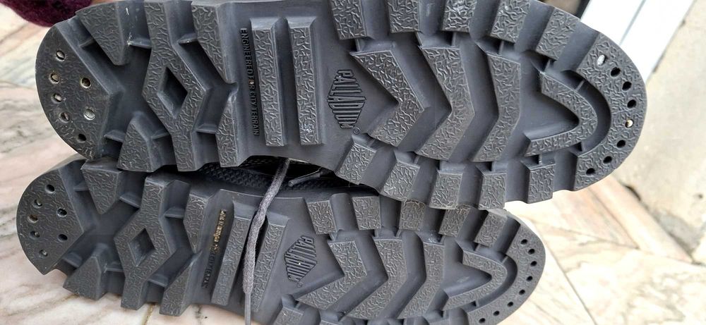 Ghete gri kaki piele Palladium waterproof 39