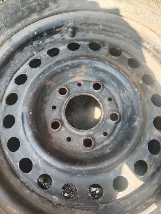 Продам запаску бмв