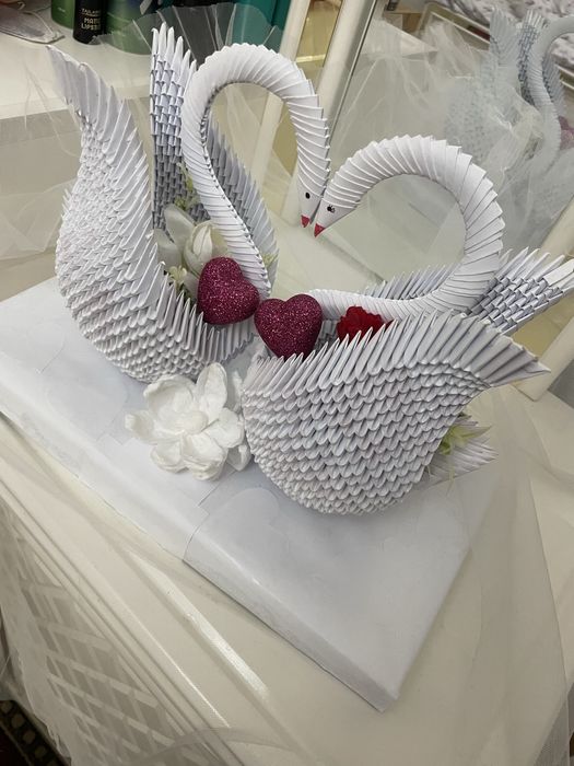 Sovg’a uchun oqqush yasab beramiz