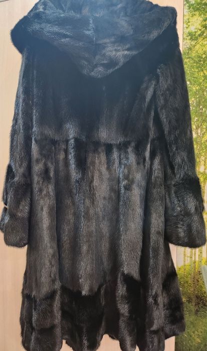 Продаётся натуральная шуба