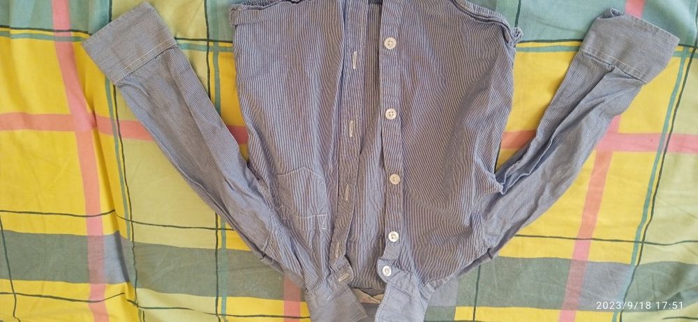 Бебешка ризка за момченце с размер 86 -92