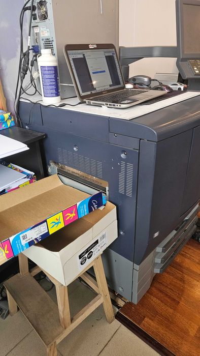 Printer profesional Konica Minolta Bizhub C6000