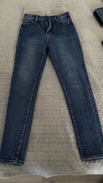 Отдам почти даром