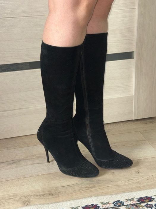 Продам обувь все по 5000 тенге