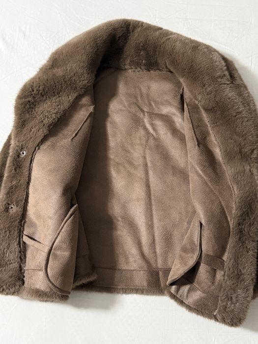 Haina blana artificiala