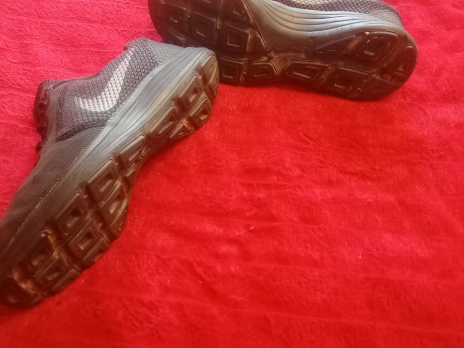 Маратонки найк 41 номер-оригинални